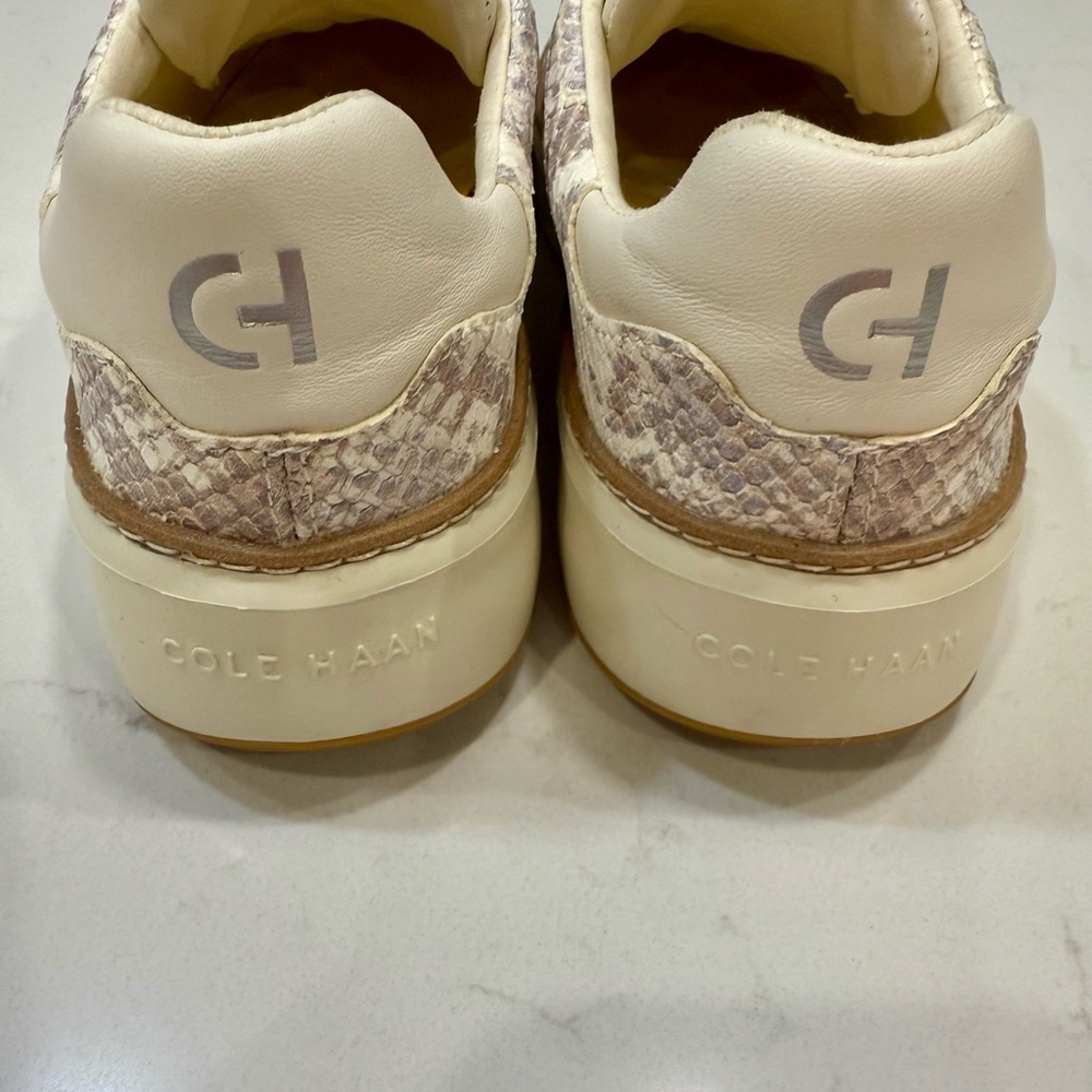 EUC Cole Haan Grand Pro Shoes - Picture 4 of 9